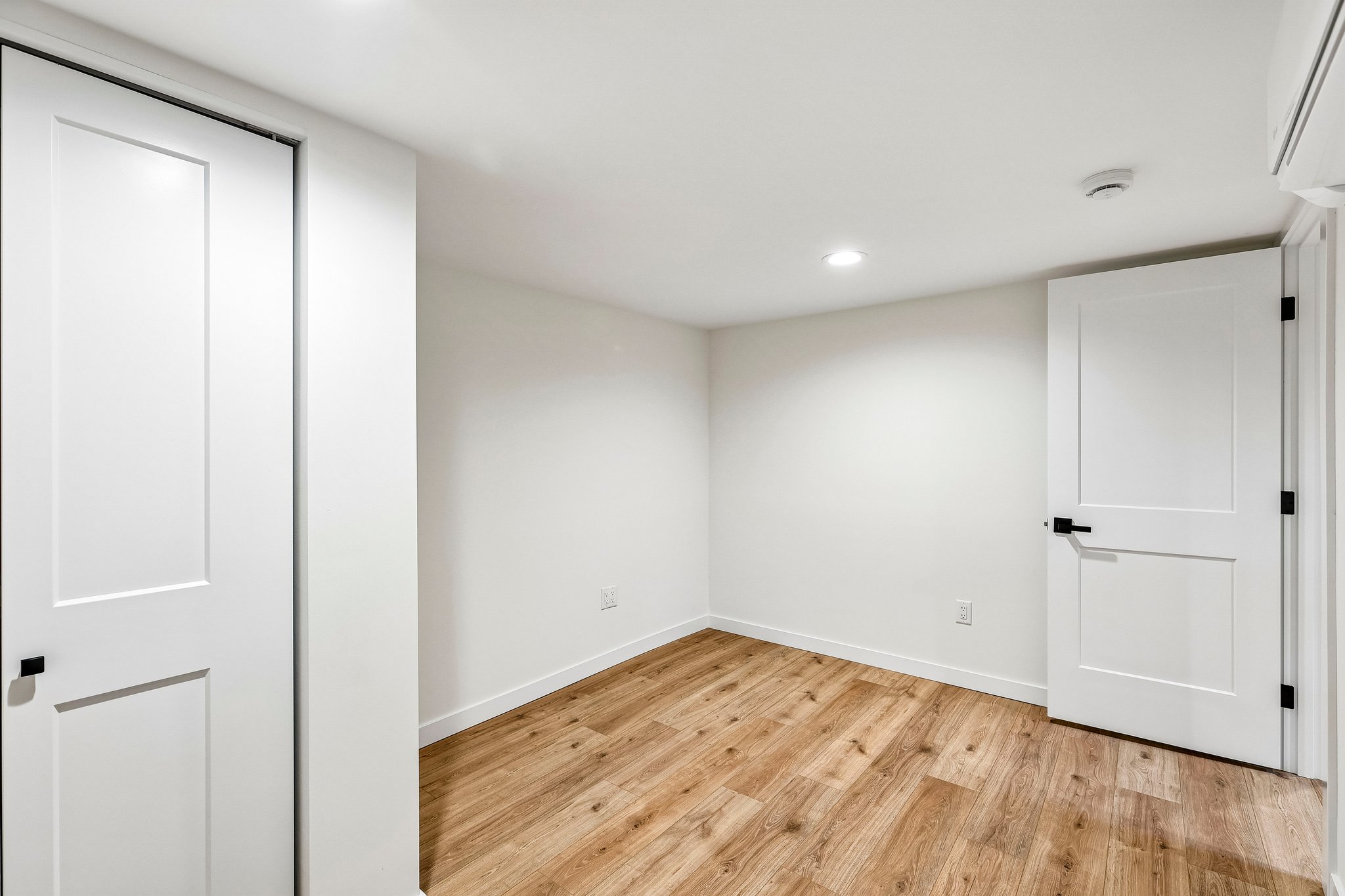 83rd Ave SE-S1610-044.jpg