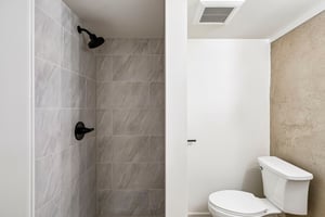 83rd Ave SE-S1610-041.jpg