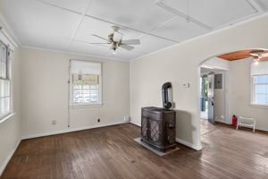  Photo 12