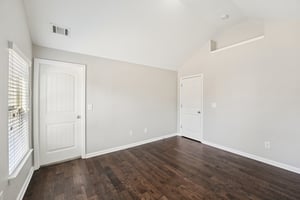 Crest Oak Way-S0702-040.jpg