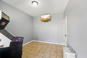 Crest Oak Way-S0702-049.jpg