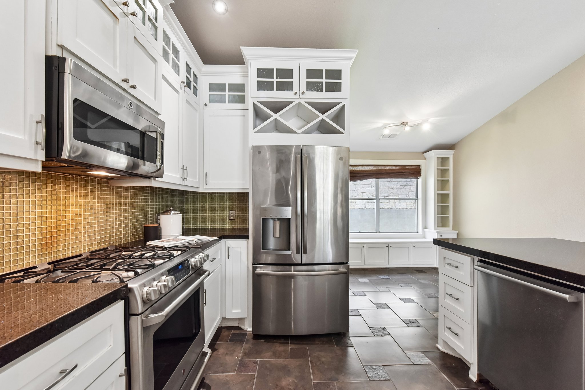 Lomita Verde Cir-S2507-018.jpg