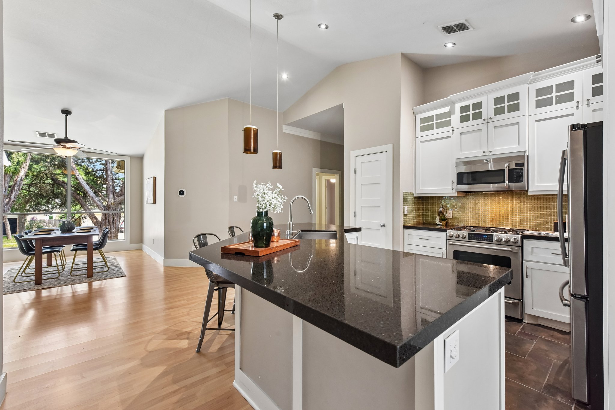 Lomita Verde Cir-S2507-021.jpg