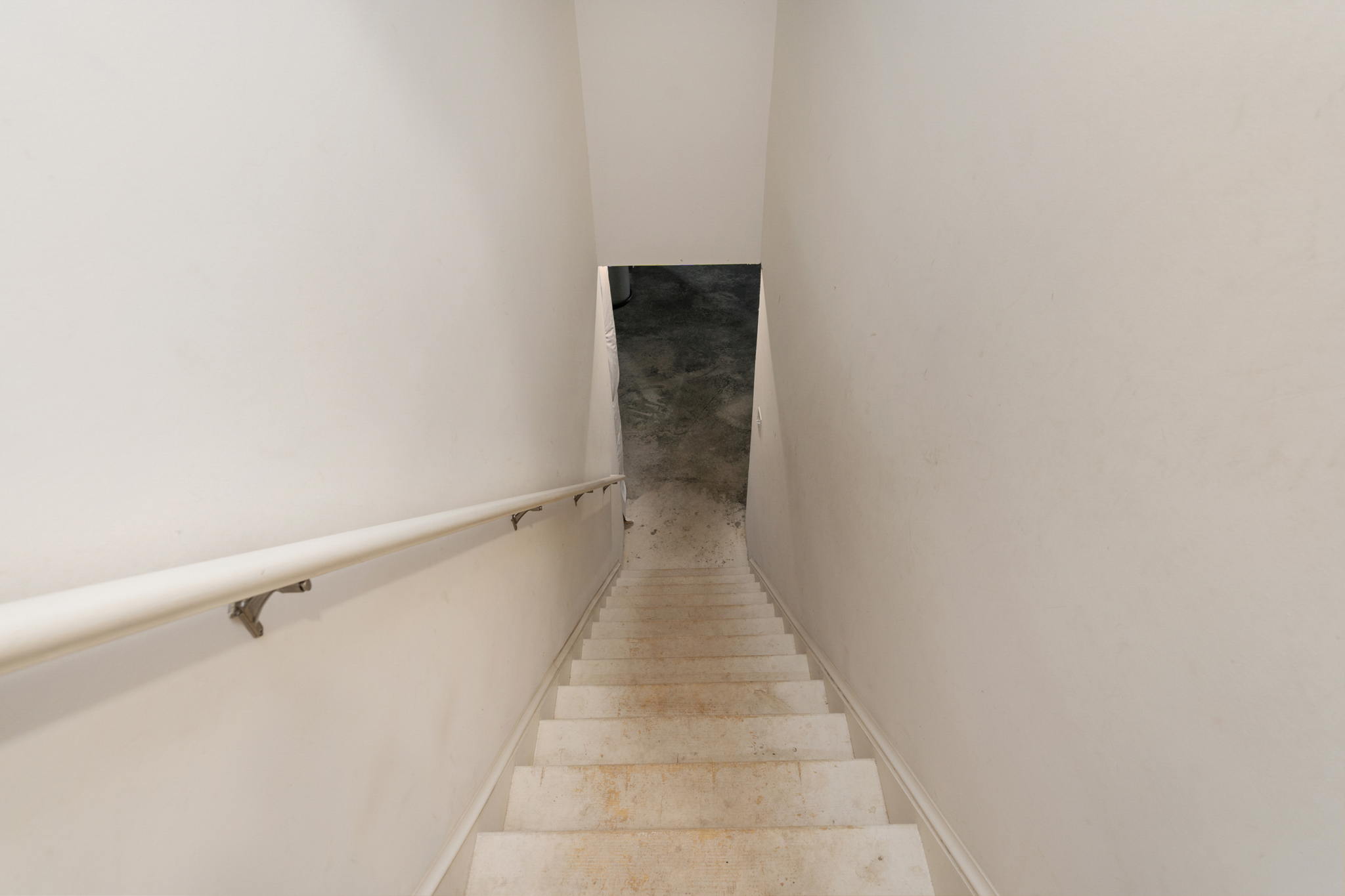  Photo 44