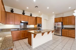 5816 Da Vinci Way, Sacramento, CA 95835, USA Photo 6