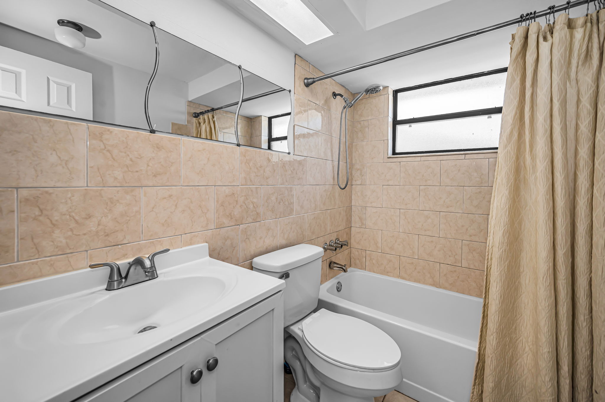 Bathroom2