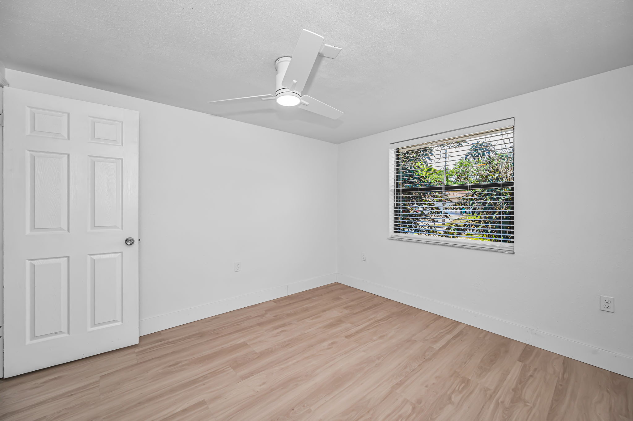 Bedroom2a
