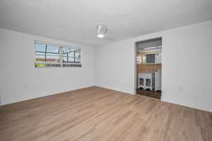 Primary Bedroom1a