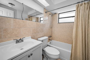 Bathroom2