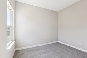 Crotal Ave-S1303-034.jpg