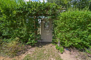  Photo 36