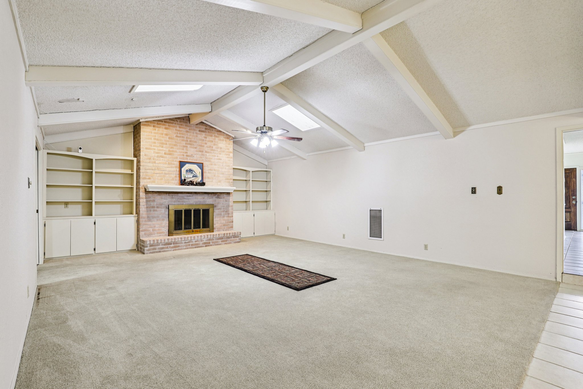 Winding Ridge Dr-S1811-009.jpg