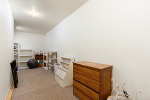  Photo 33