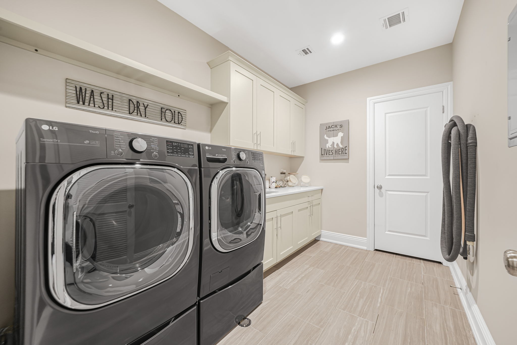 2nd Floor Laundry Room