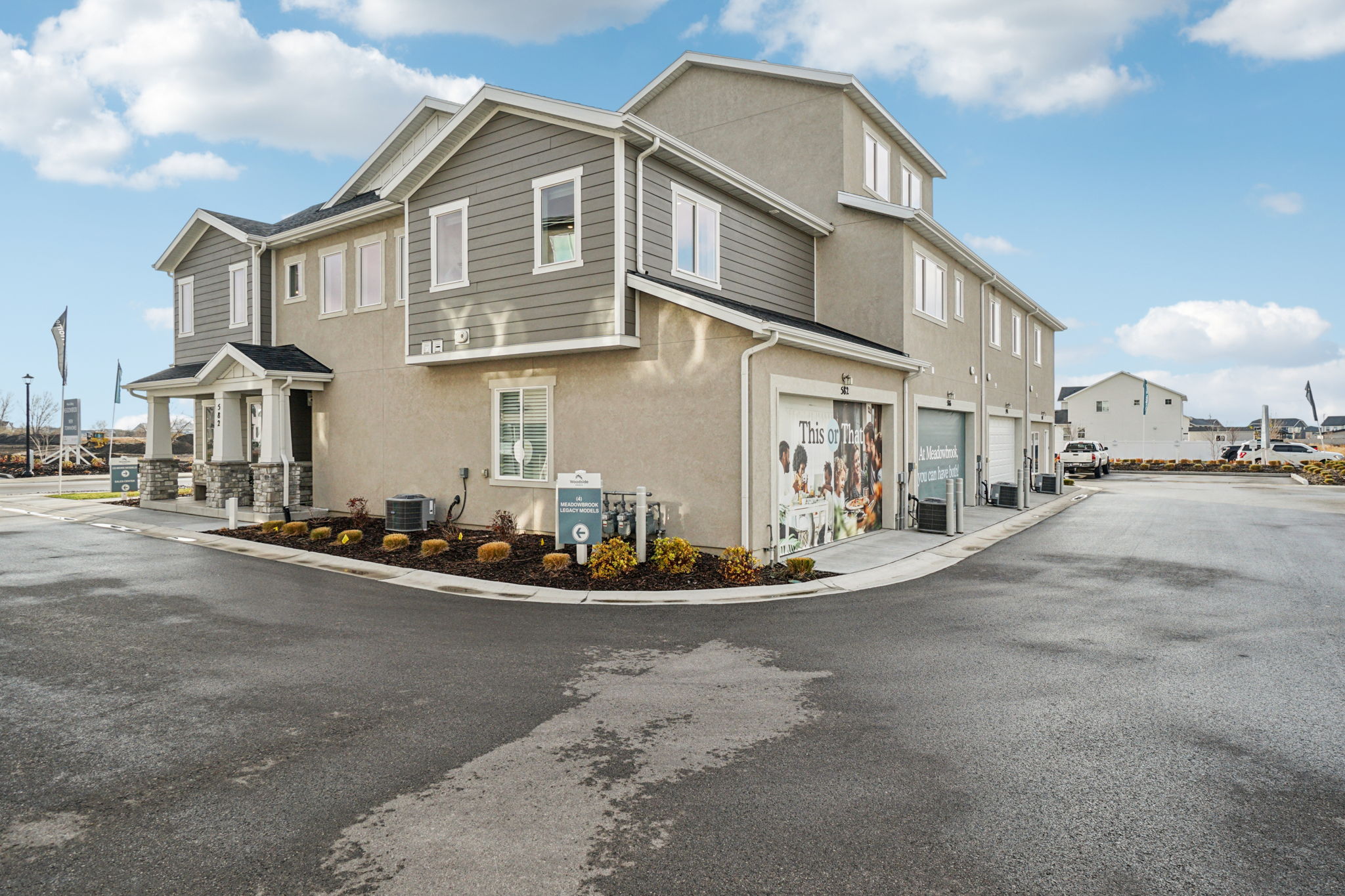 582 South 850 West-S0412-003