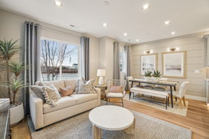 582 South 850 West-S0412-005