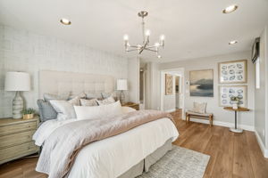 582 South 850 West-S0412-013