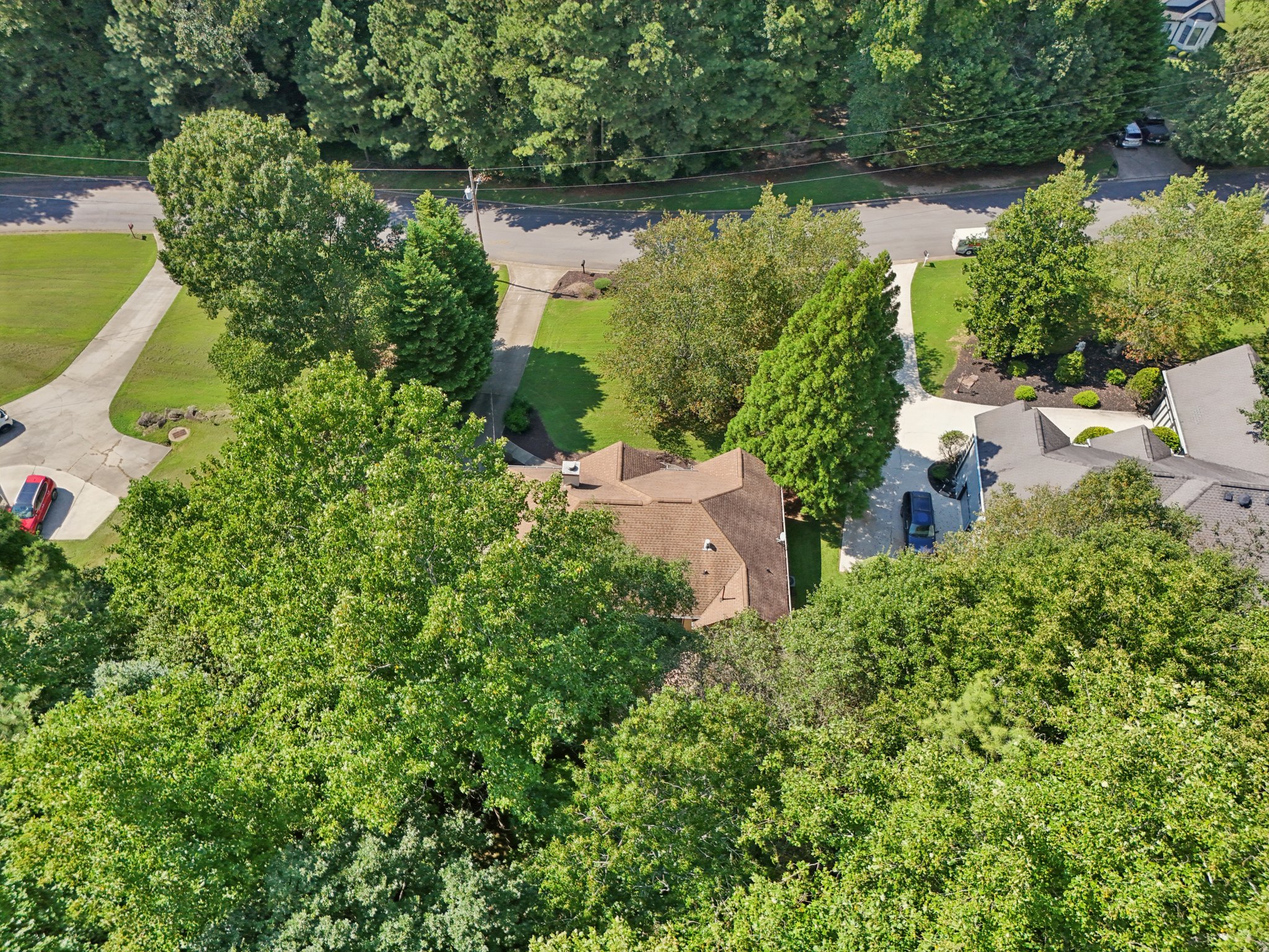 Elm Tree Dr NE-S2108-025.jpg