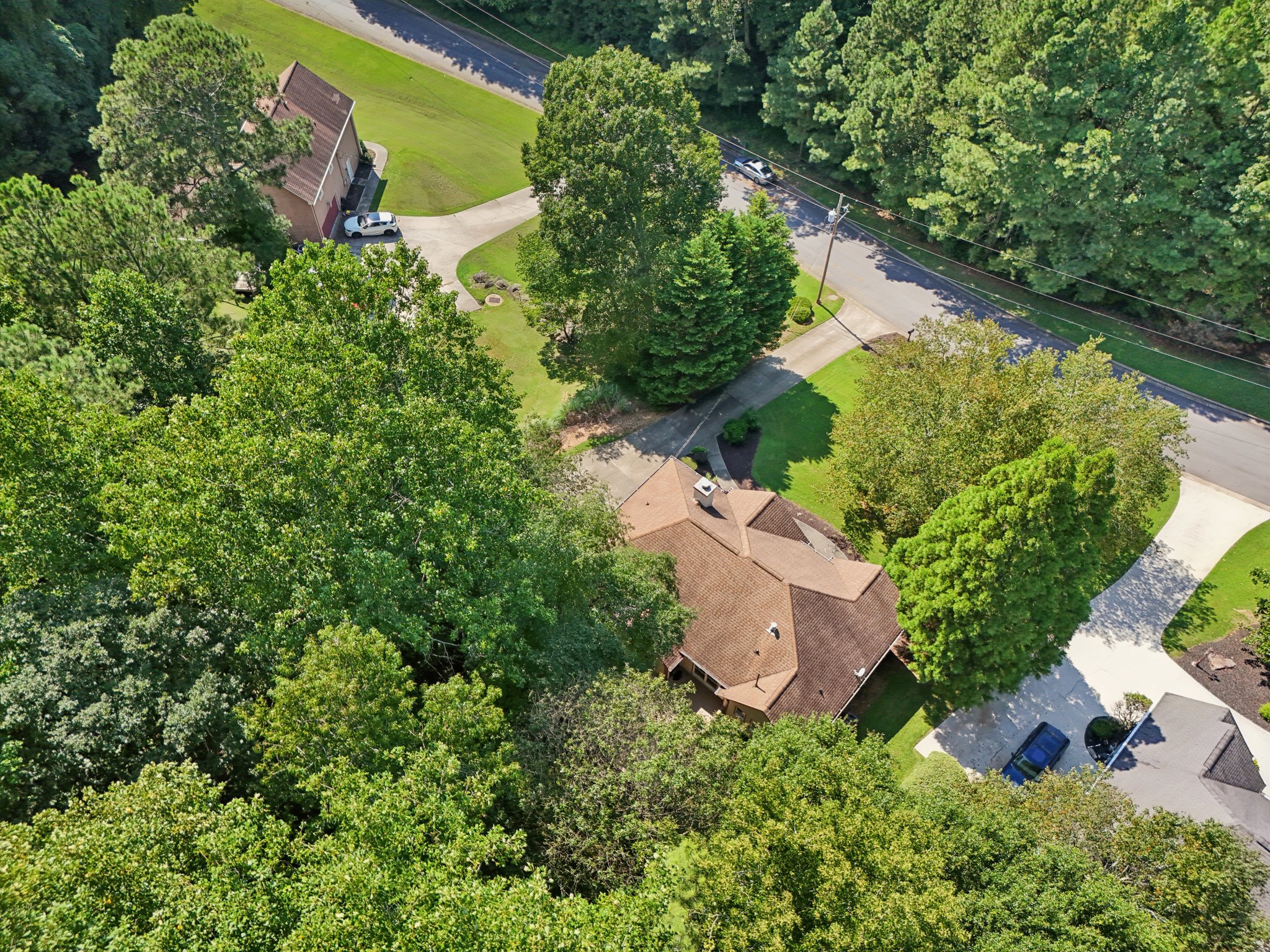 Elm Tree Dr NE-S2108-026.jpg