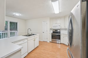 Elm Tree Dr NE-S2008-011.jpg