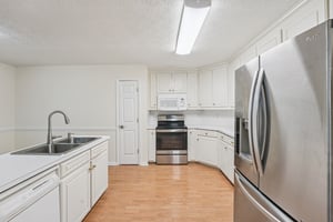 Elm Tree Dr NE-S2008-012.jpg