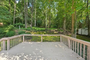 Elm Tree Dr NE-S2108-011.jpg