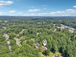 Elm Tree Dr NE-S2108-016.jpg