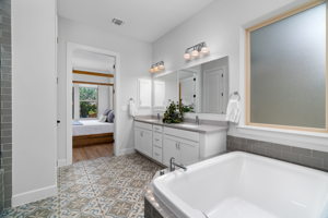 5820 Harper Park Dr, Austin, TX 78735, USA Photo 24