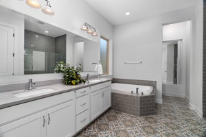 5820 Harper Park Dr, Austin, TX 78735, USA Photo 25