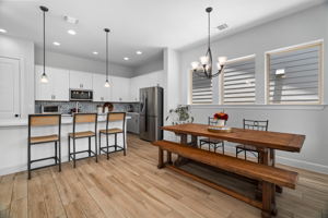 5820 Harper Park Dr, Austin, TX 78735, USA Photo 14