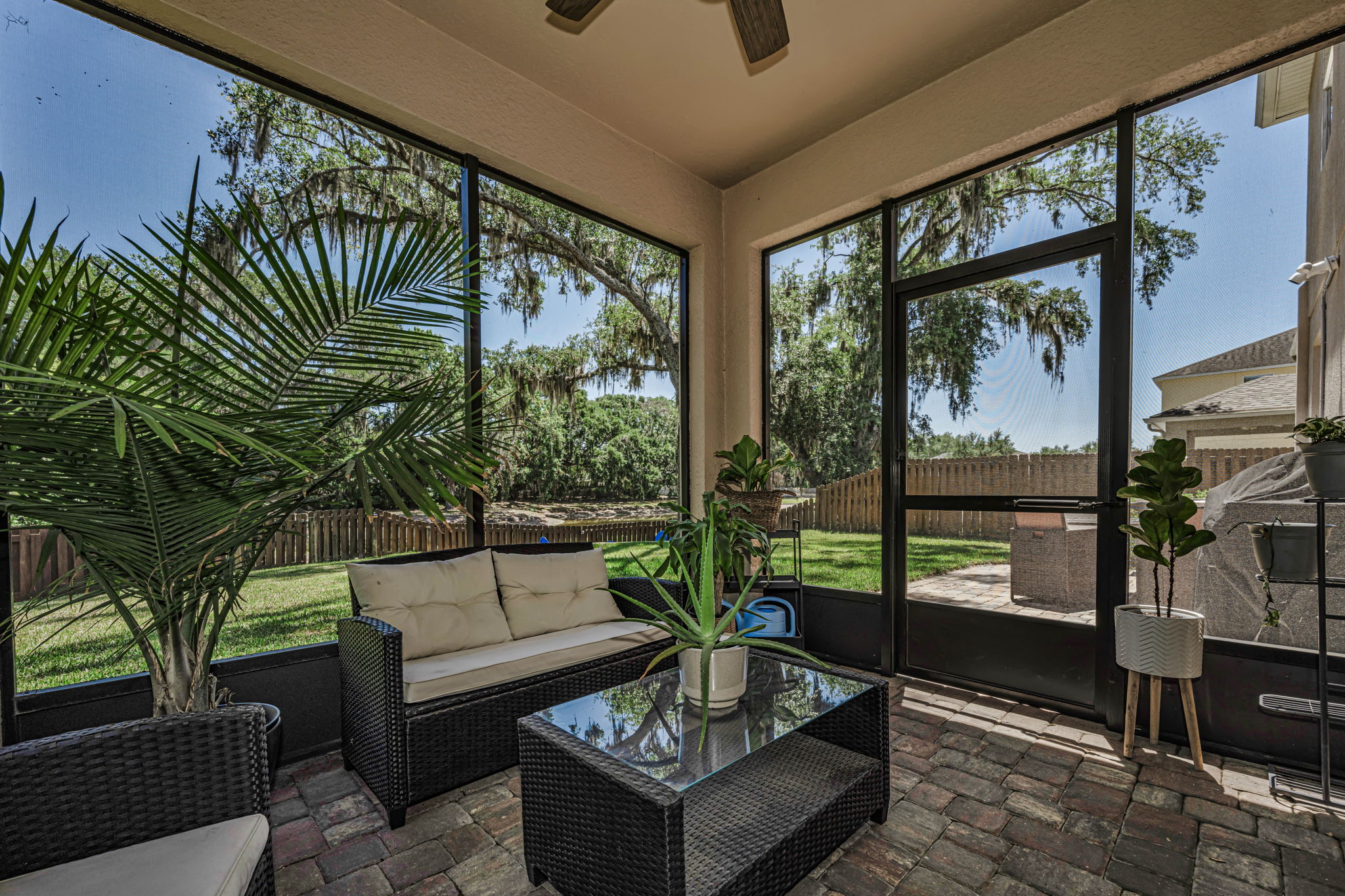 Lanai 2