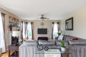 5824 Brandon Hill Loop, Haymarket, VA 20169, USA Photo 11