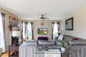 5824 Brandon Hill Loop, Haymarket, VA 20169, USA Photo 12