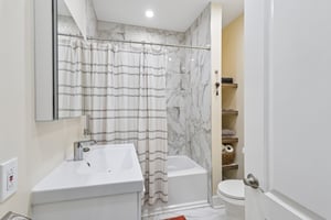 Jackson St-S2305-029.jpg