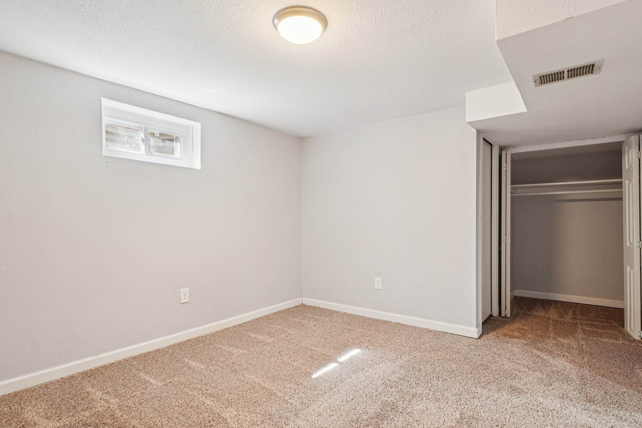 S Kline St-S2703-044.jpg