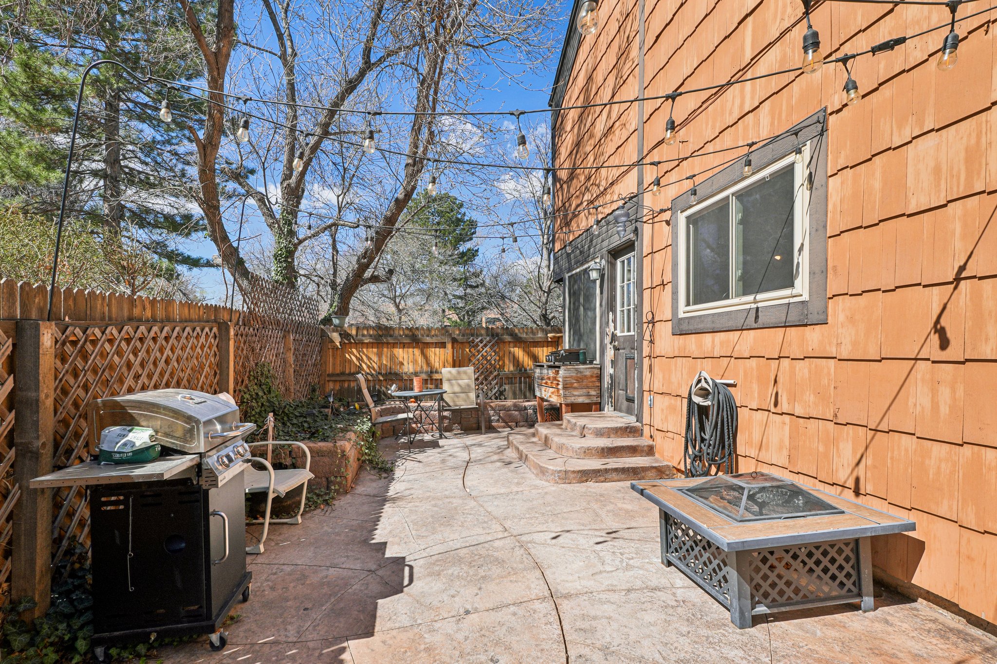 S Kline St-S2703-050.jpg