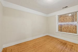 Avenal Ave-L0906-019.jpg