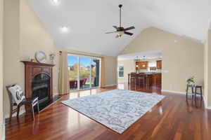 CORNER GAS FIREPLACE