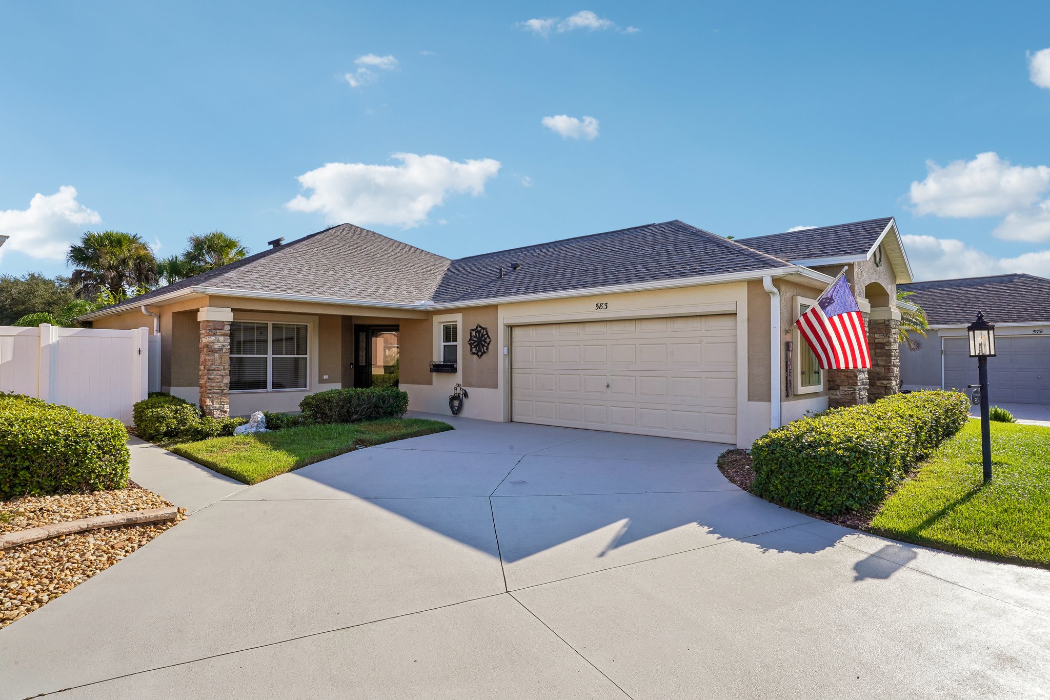 Arteaga Way-S1908-002.jpg