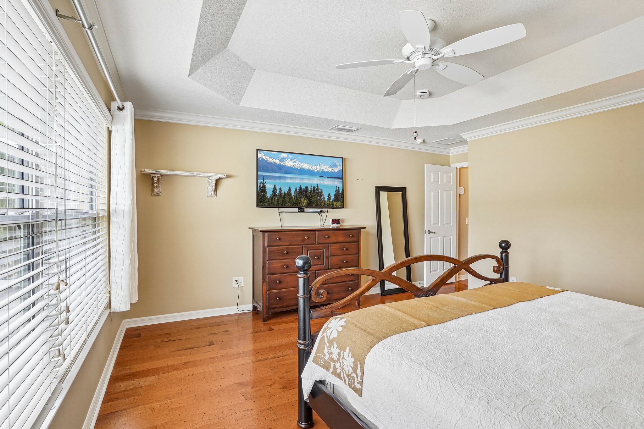 Arteaga Way-S1908-023.jpg