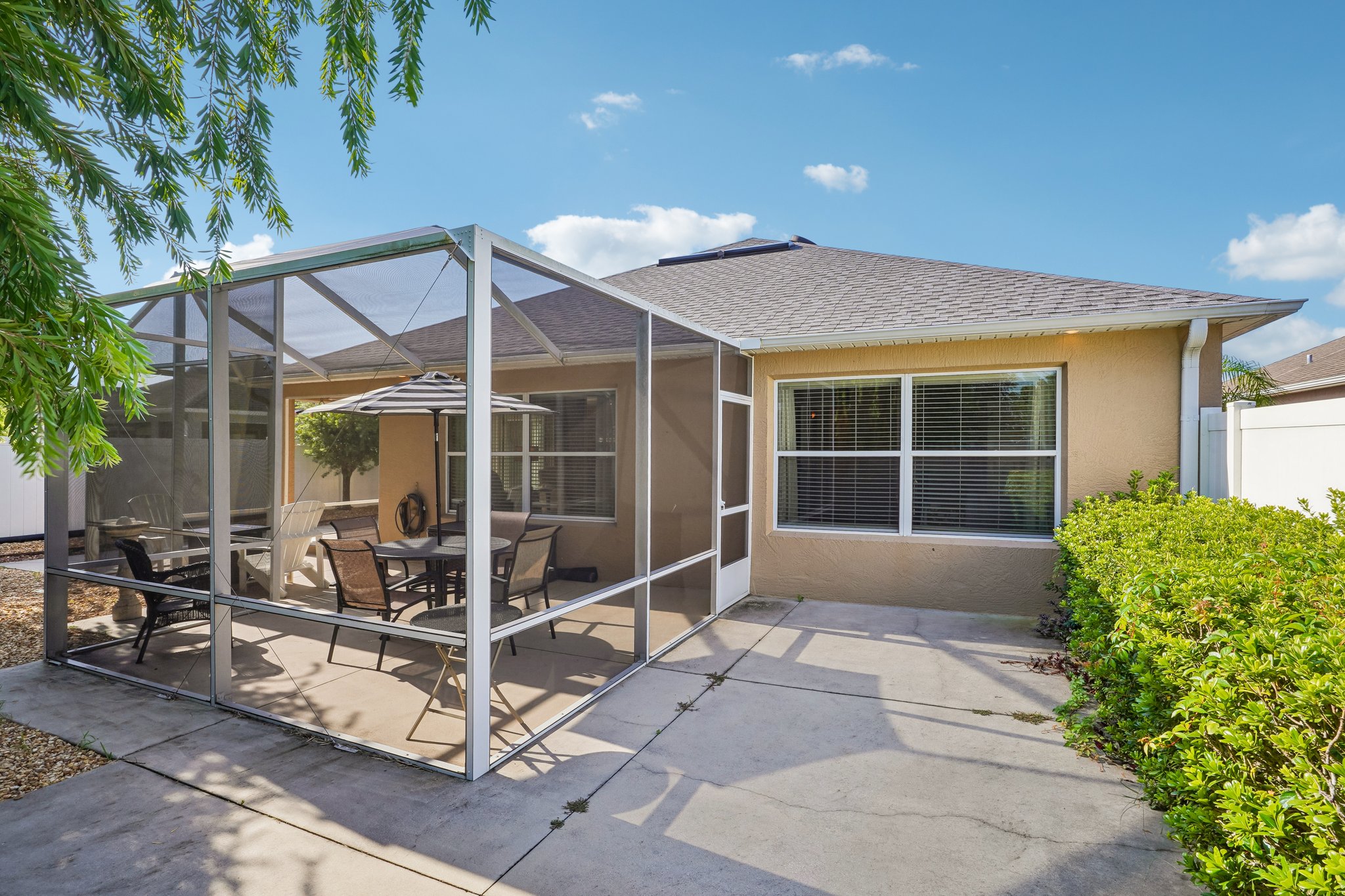 Arteaga Way-S1908-040.jpg