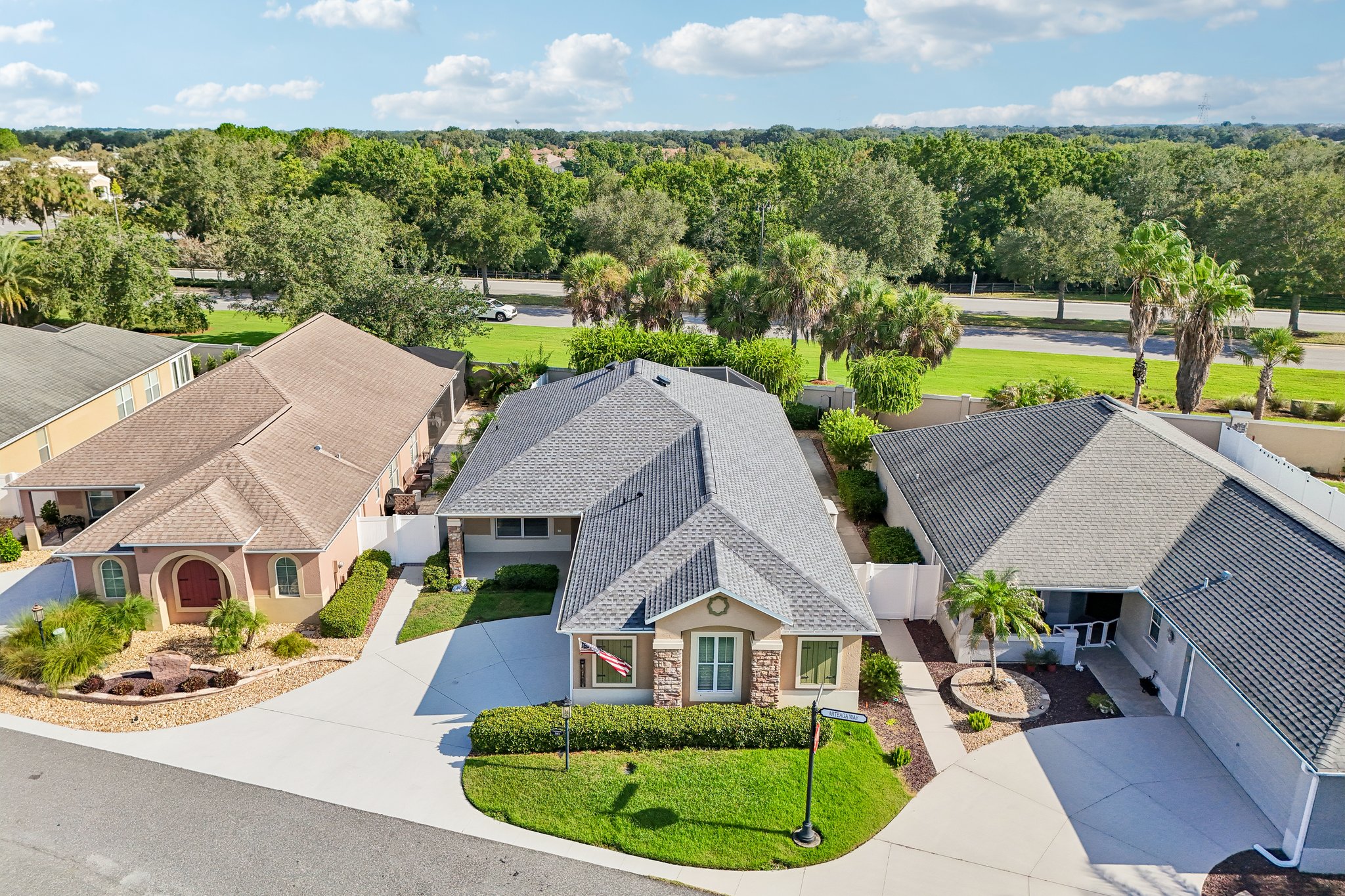 Arteaga Way-S1908-047.jpg