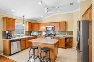 Arteaga Way-S1908-015.jpg