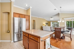 Arteaga Way-S1908-020.jpg