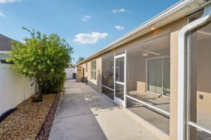 Arteaga Way-S1908-037.jpg