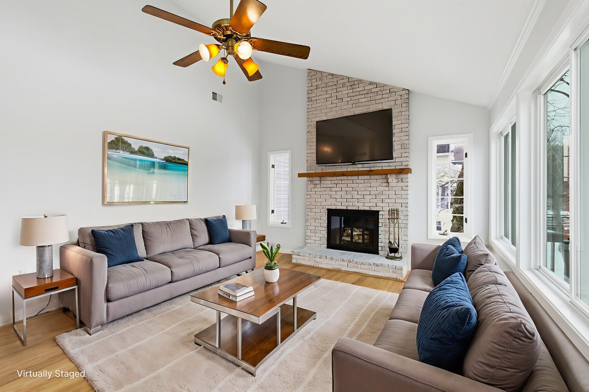 IMG_0282 virtually staged.jpeg