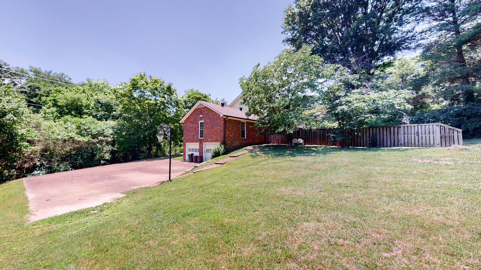 5830 Cloverland Dr, Brentwood, TN 37027 Real 3D Space