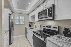 5830 Midnight Pass Rd - Unit #89-6