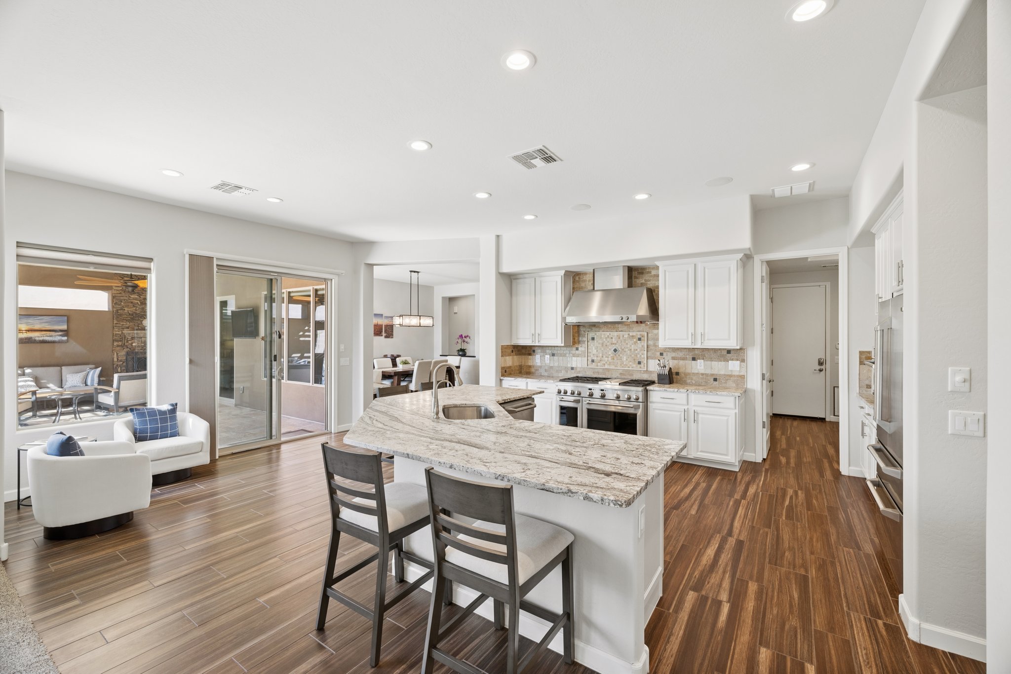 5831 E Sierra Sunset Trail - 033.jpg