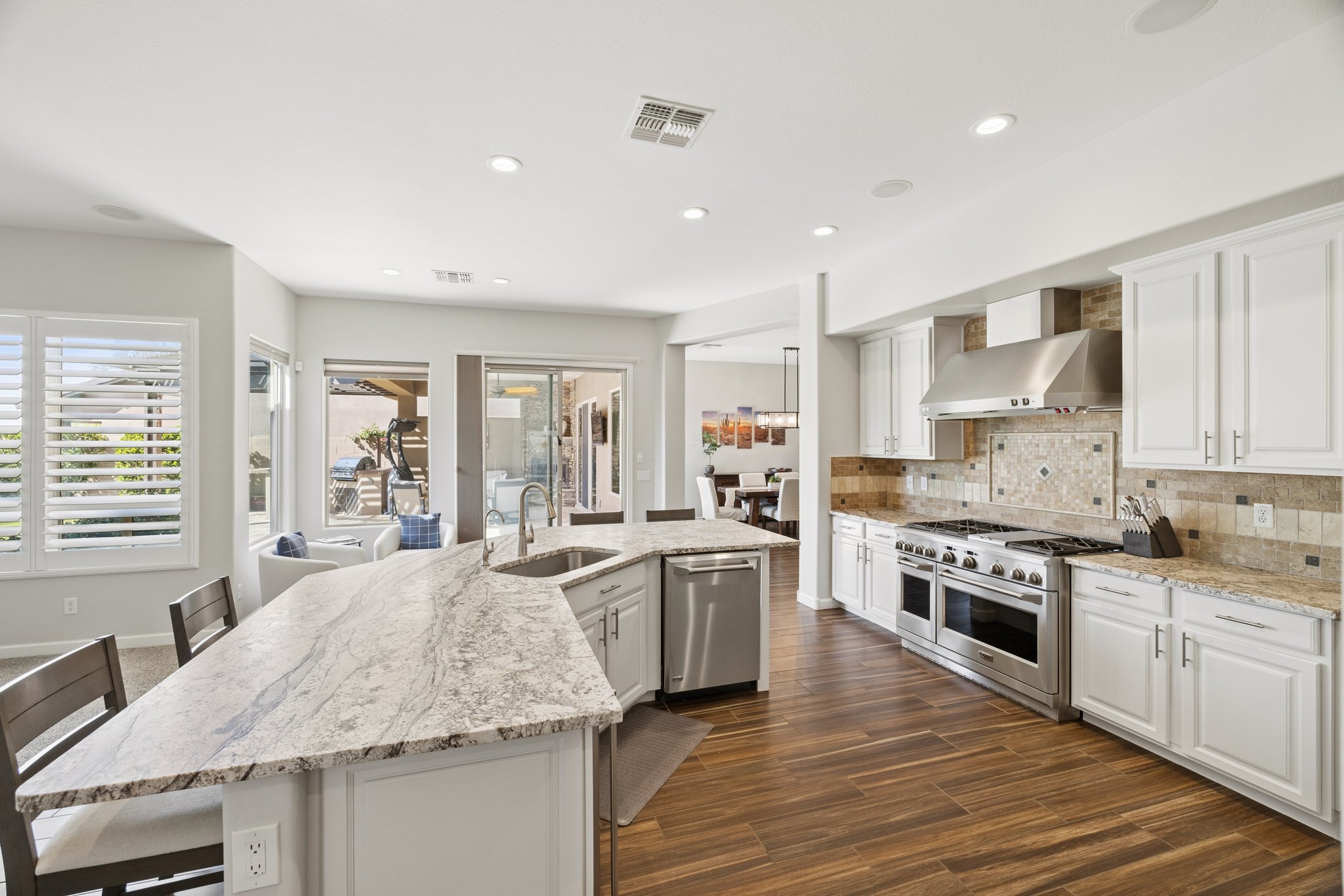 5831 E Sierra Sunset Trail - 035.jpg